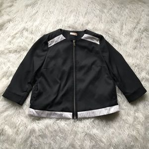 MAESTRA BLACK WHITE QUILTED‎ COLLARLESS COAT